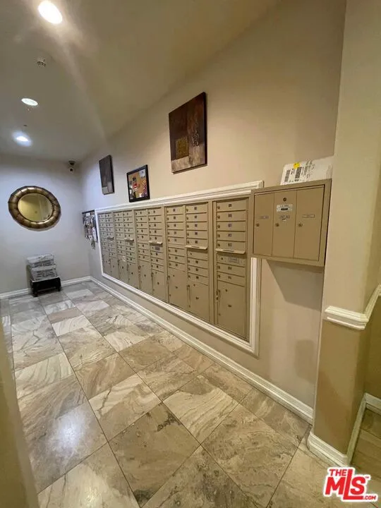 3750 Santa Rosalia Drive #410 Los Angeles, CA 90008