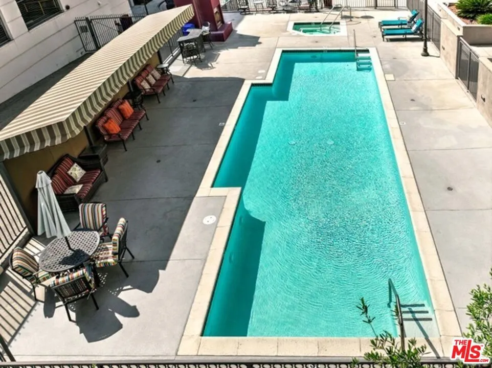 3750 Santa Rosalia Drive #410 Los Angeles, CA 90008
