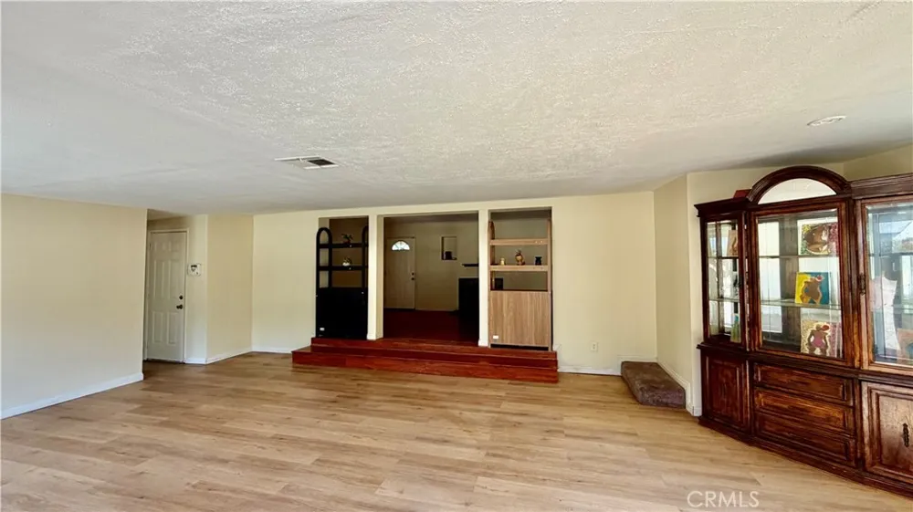 1276 W 31st San Bernardino, CA 92405