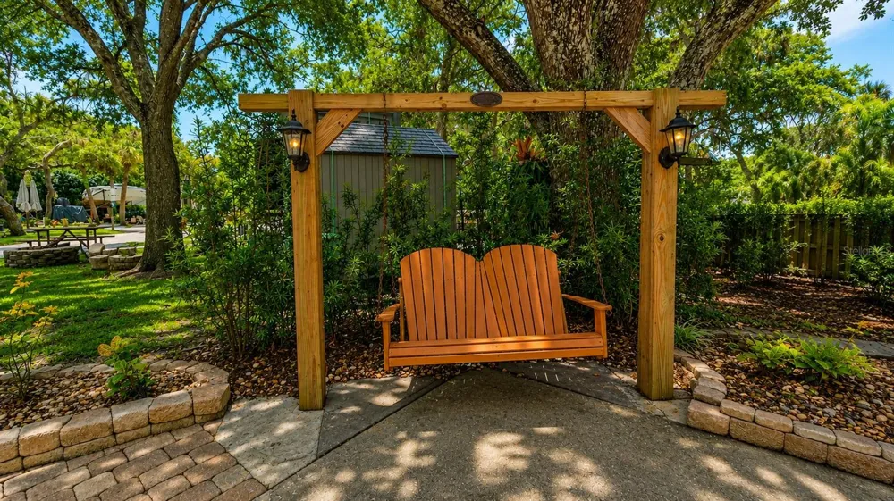 243 SADDLE LANE River Ranch, FL 33867