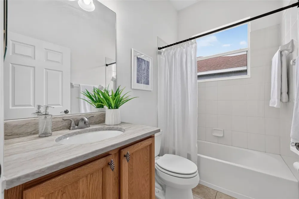 5328 LEXINGTON DRIVE Parrish, FL 34219