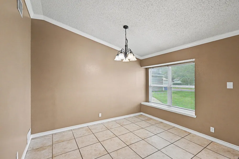 8406 Forest Ridge Drive San Antonio, TX 78239