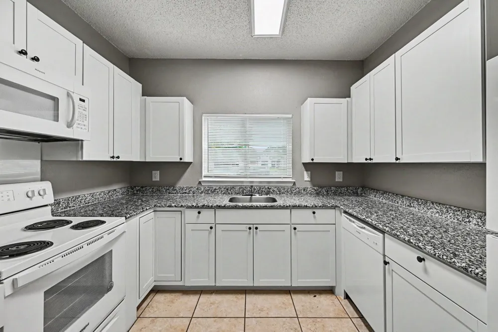 8406 Forest Ridge Drive San Antonio, TX 78239