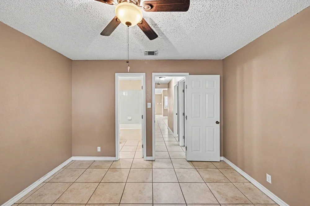 8406 Forest Ridge Drive San Antonio, TX 78239