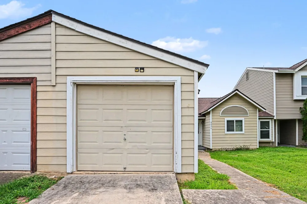 8406 Forest Ridge Drive San Antonio, TX 78239