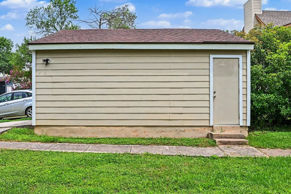 8406 Forest Ridge Drive San Antonio, TX 78239