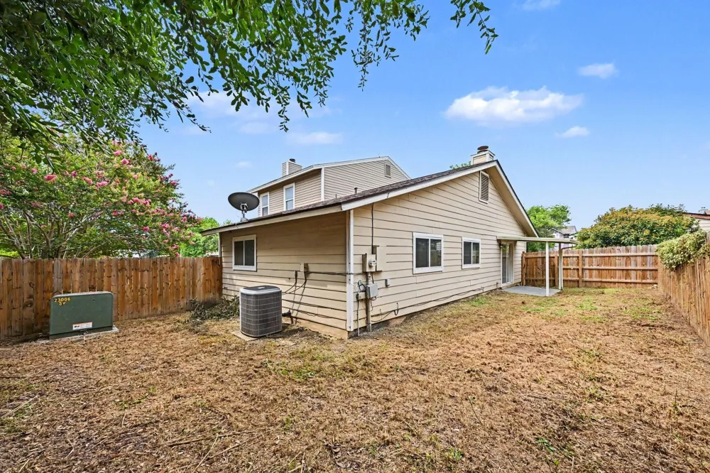 8406 Forest Ridge Drive San Antonio, TX 78239