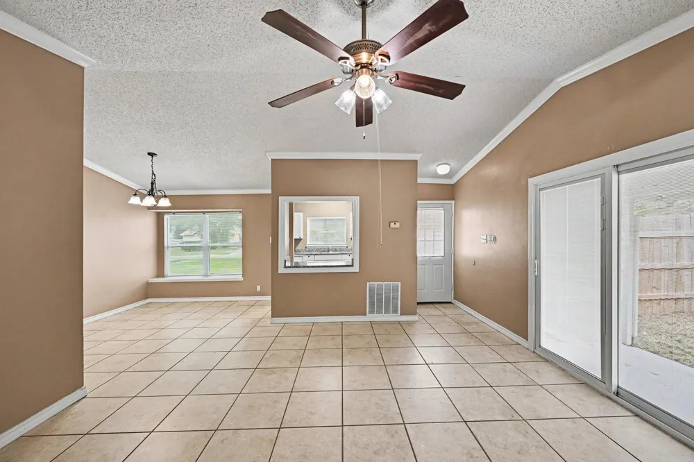 8406 Forest Ridge Drive San Antonio, TX 78239