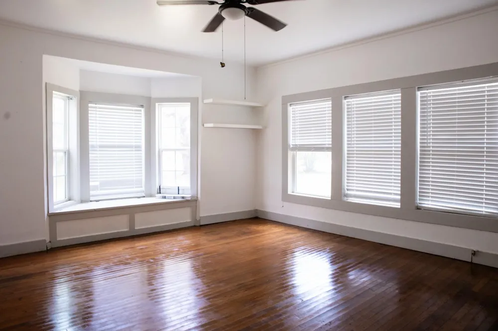 617 S 5th Street Crockett, TX 75835