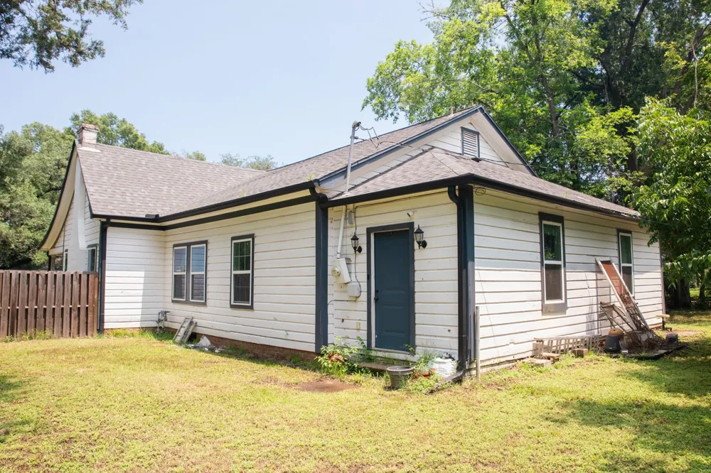 617 S 5th Street Crockett, TX 75835