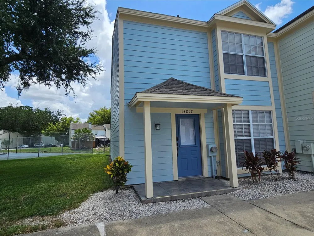 13817 STONE MILL WAY Tampa, FL 33613