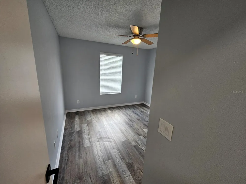 13817 STONE MILL WAY Tampa, FL 33613