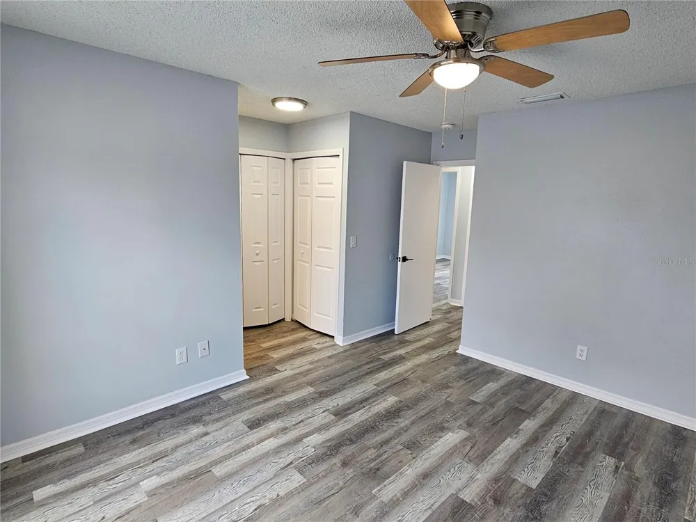 13817 STONE MILL WAY Tampa, FL 33613