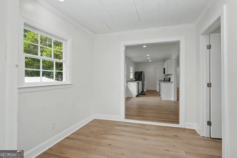 90 Cedar ST Woodbury, GA 30293