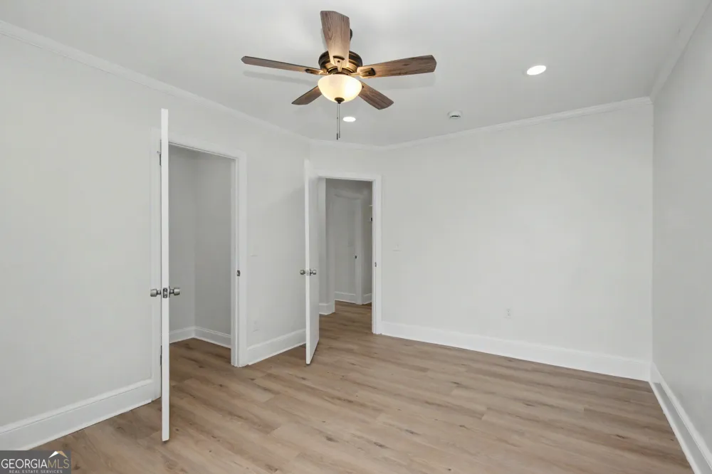 90 Cedar ST Woodbury, GA 30293