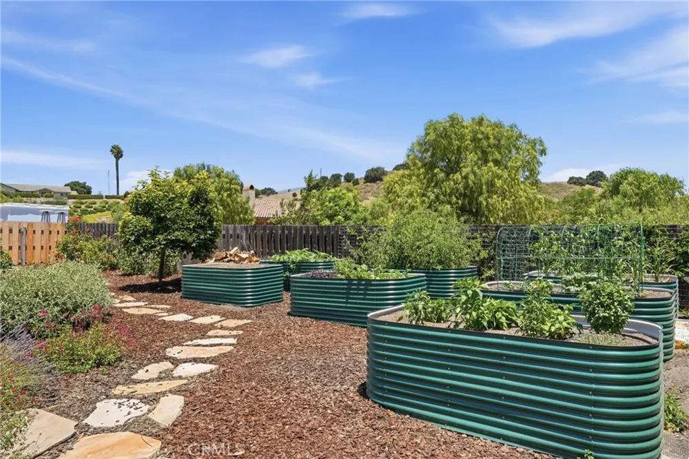1210 Hager Lane Buellton, CA 93427