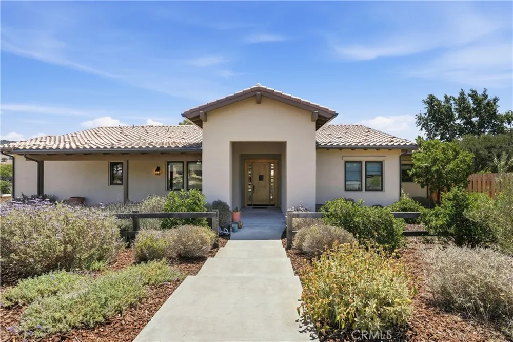1210 Hager Lane Buellton, CA 93427