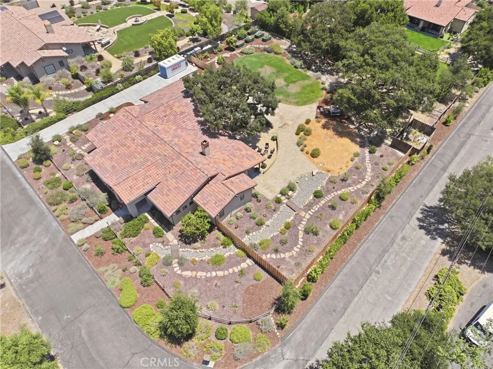1210 Hager Lane Buellton, CA 93427