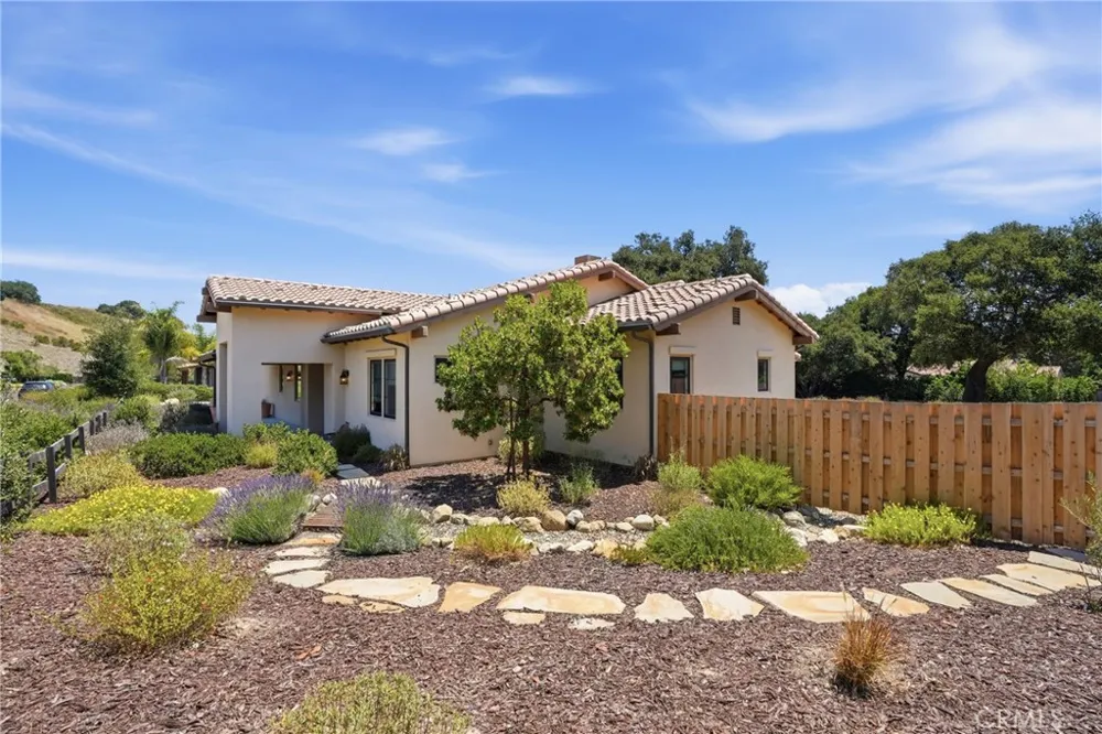1210 Hager Lane Buellton, CA 93427