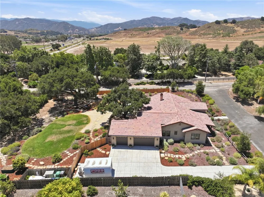 1210 Hager Lane Buellton, CA 93427