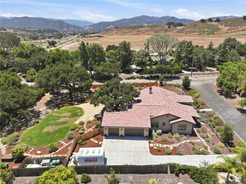 1210 Hager Lane Buellton, CA 93427