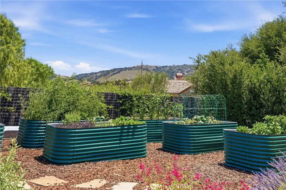 1210 Hager Lane Buellton, CA 93427