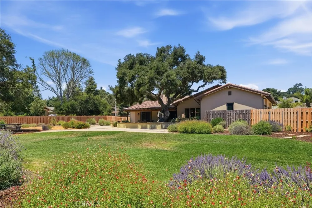 1210 Hager Lane Buellton, CA 93427