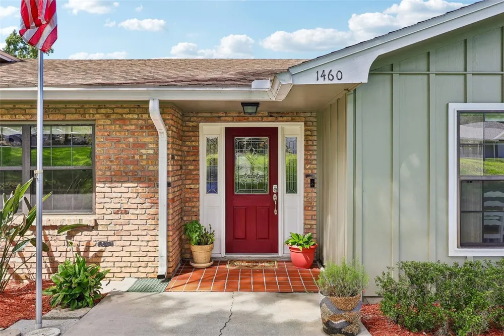 1460 GROVE STREET Eustis, FL 32726