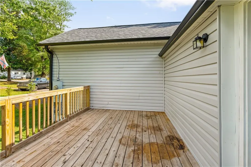 1441 Delaware Avenue Eden, NC 27288