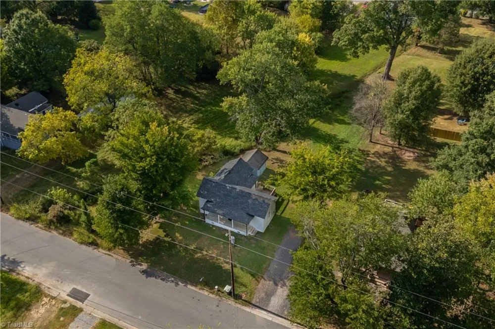 1441 Delaware Avenue Eden, NC 27288