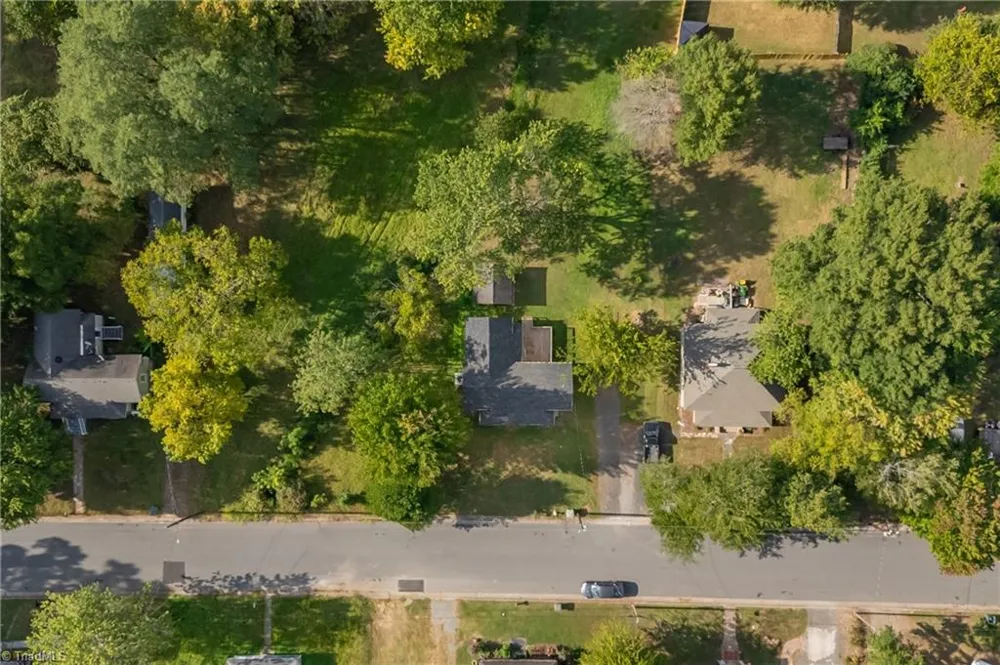1441 Delaware Avenue Eden, NC 27288