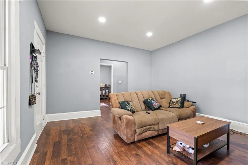1441 Delaware Avenue Eden, NC 27288