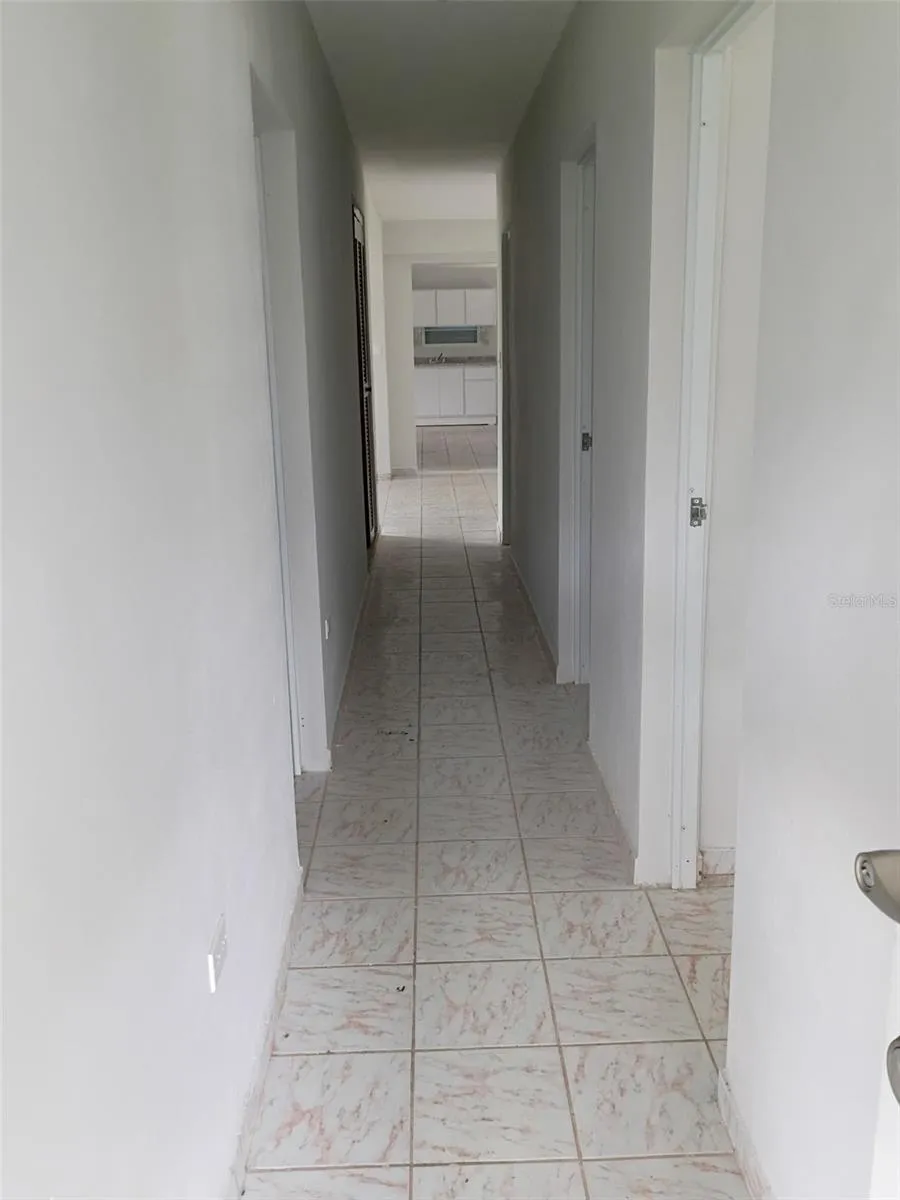 156 BO. BAYAMONCITO Aguas Buenas, PR 00703