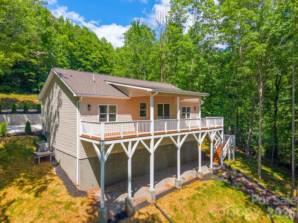 88 Foxwood Drive Franklin, NC 28734