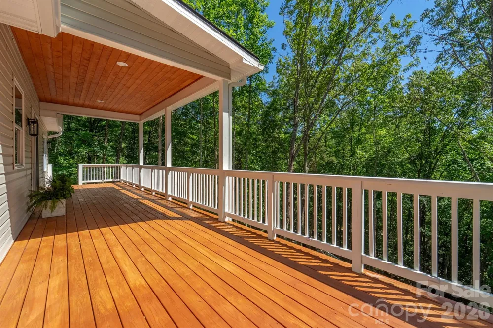 88 Foxwood Drive Franklin, NC 28734