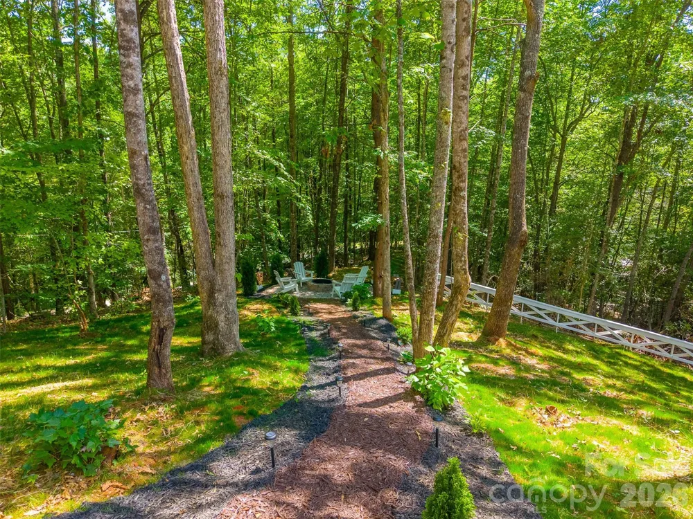 88 Foxwood Drive Franklin, NC 28734
