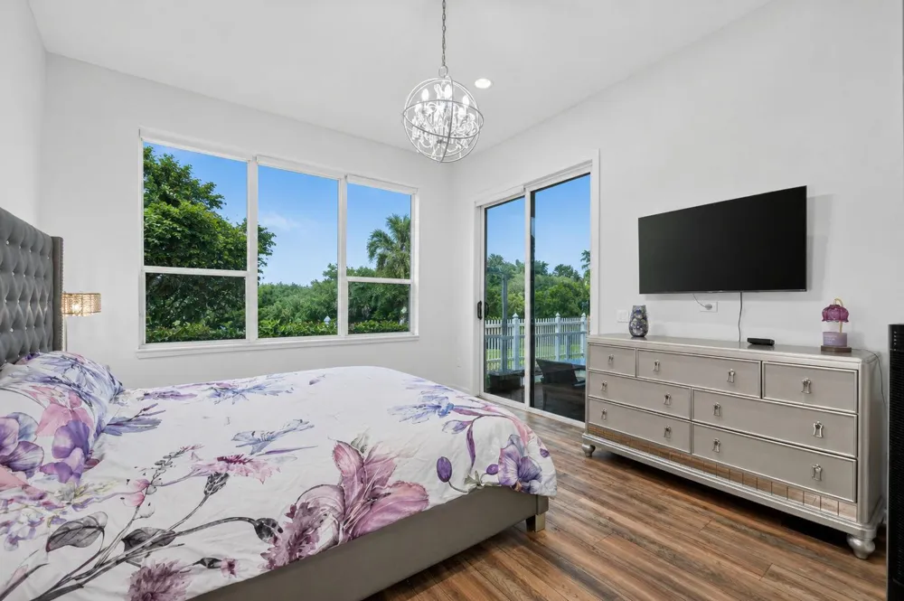 1848 Via Castello Wellington, FL 33411