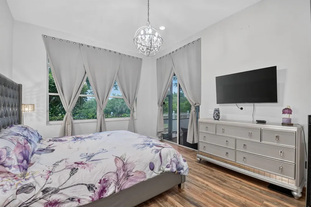 1848 Via Castello Wellington, FL 33411