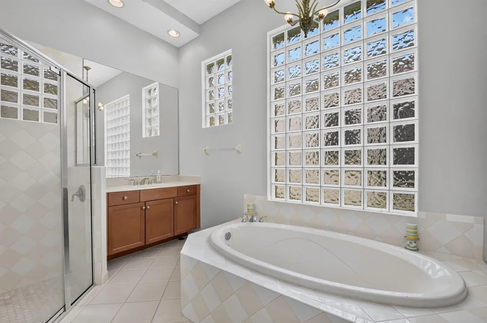 1848 Via Castello Wellington, FL 33411