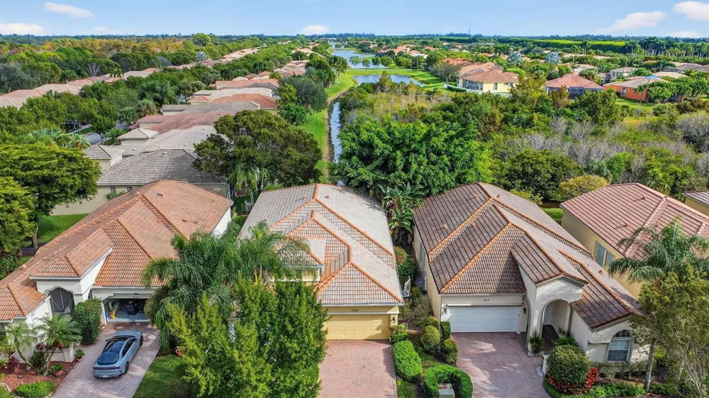1848 Via Castello Wellington, FL 33411