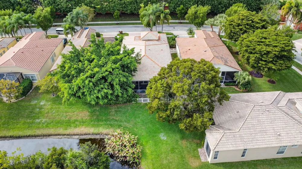 1848 Via Castello Wellington, FL 33411