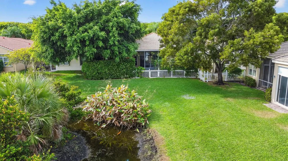1848 Via Castello Wellington, FL 33411