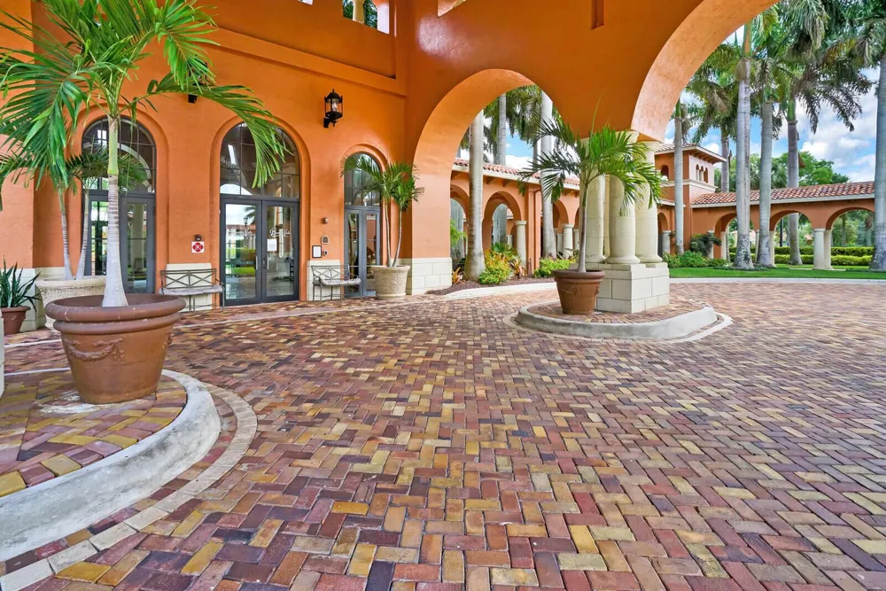 1848 Via Castello Wellington, FL 33411
