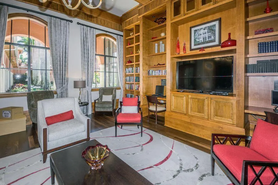 1848 Via Castello Wellington, FL 33411
