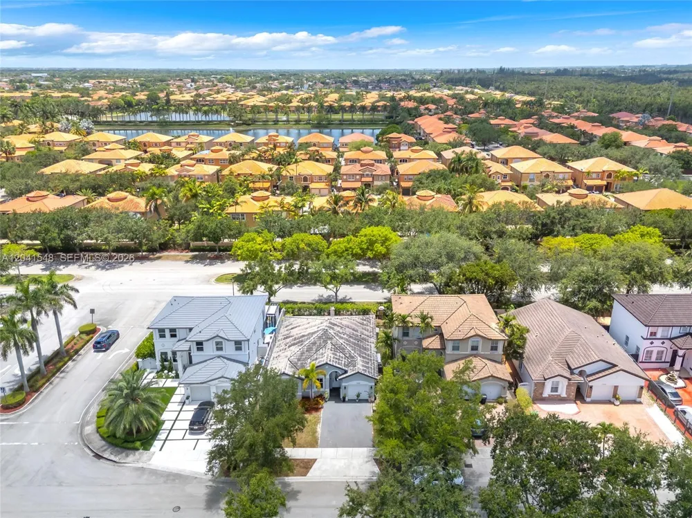 15506 SW 25th Ter Miami, FL 33185