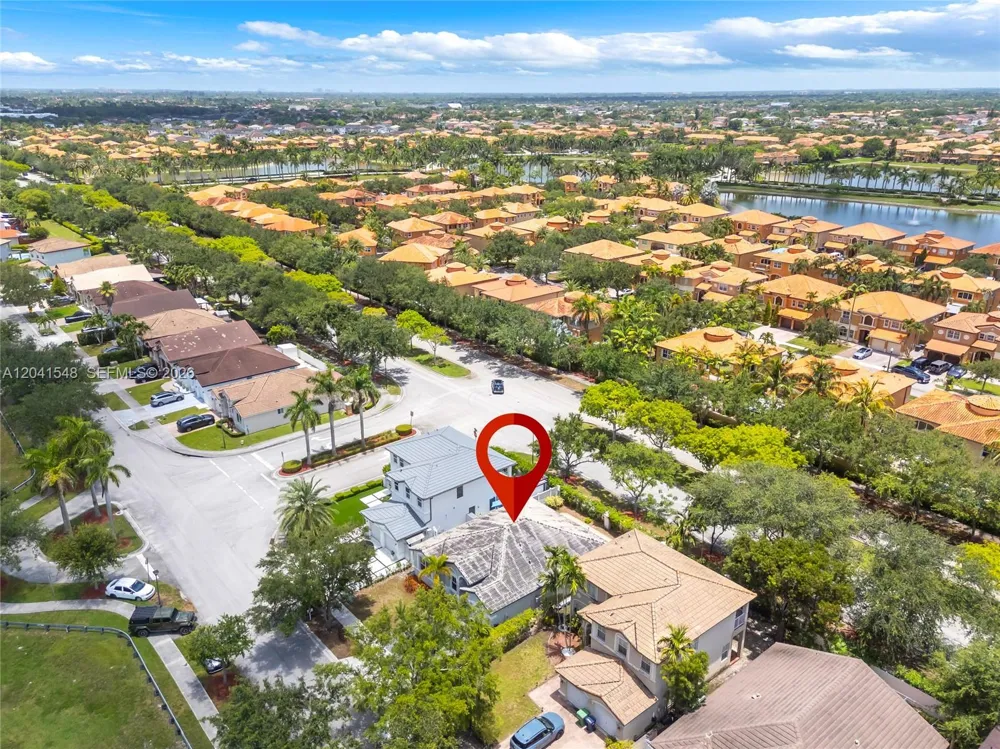 15506 SW 25th Ter Miami, FL 33185