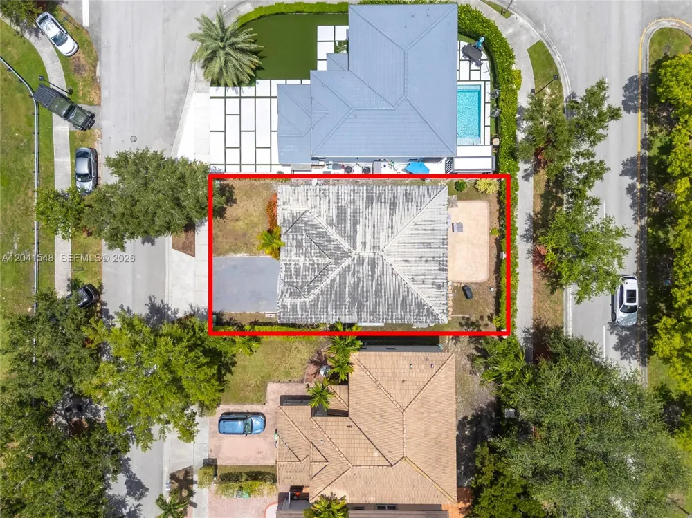 15506 SW 25th Ter Miami, FL 33185