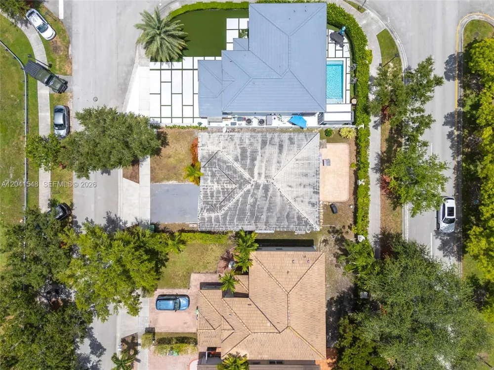 15506 SW 25th Ter Miami, FL 33185