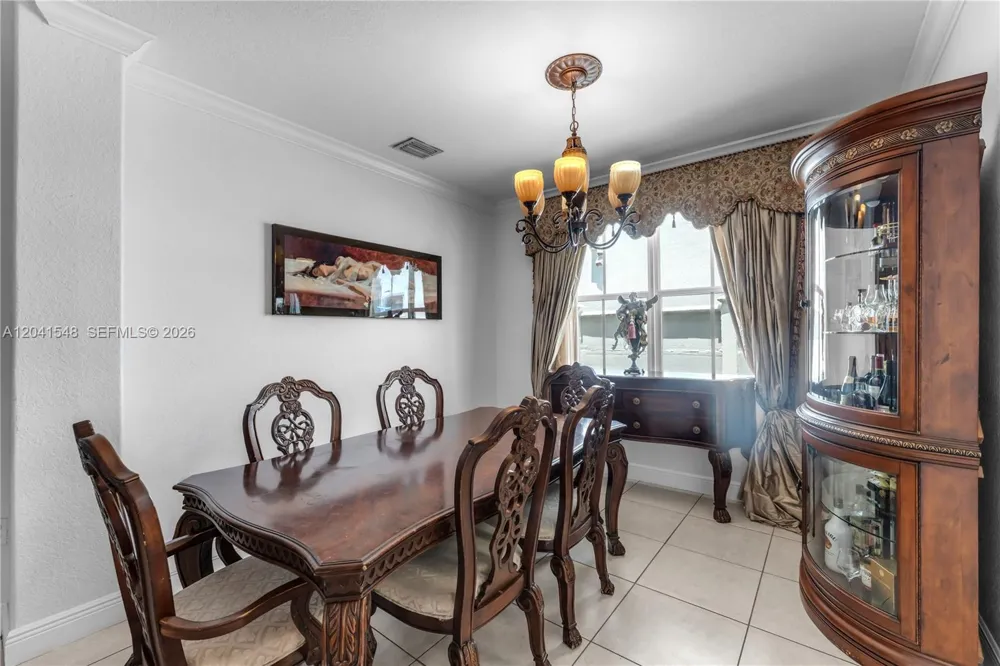 15506 SW 25th Ter Miami, FL 33185