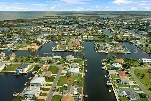 PARADISE CIRCLE Hernando Beach, FL 34607